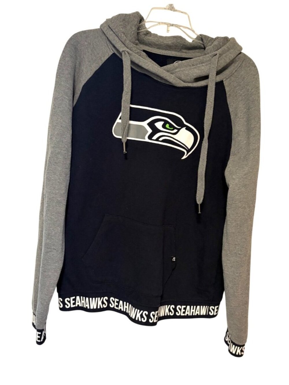 47 Womens Size Large NFL Seattle Seahawks Gray Navy Blue Hoodie Pullover Sweatsh